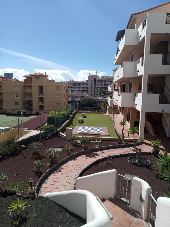Apartment With Pool And Gardens Near The Coast San Miguel de Abona Buitenkant foto